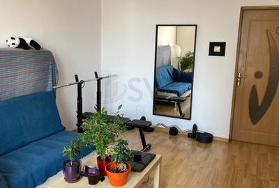 Apartament cu 2 camere decomandat, mobilat în P-ța Victoriei - 5