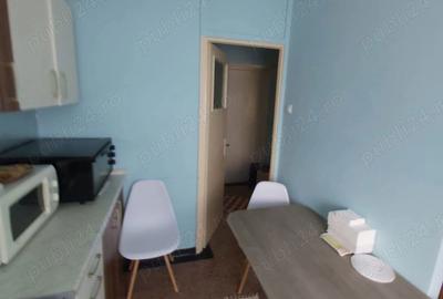 Apartament cu 3 camere decomandat în Berceni - 5