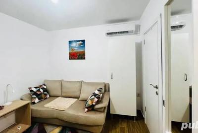 Garsonieră decomandată în 1 Decembrie 1918