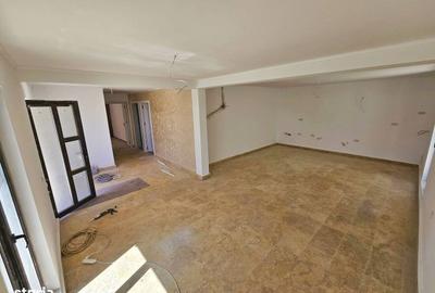 Casă cu 3 camere în Central