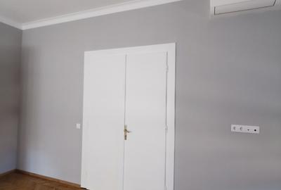 Apartament cu 4 camere în Central - 3