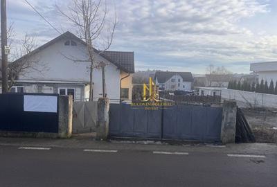 Casă cu 4 camere cu Teren 1414 Mp în Ipotești - 1