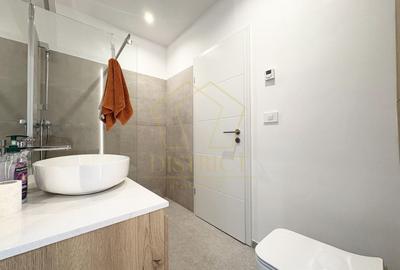 Duplex cu 4 camere cu Canalizare în Central - 16