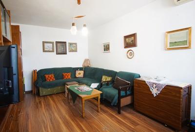 Apartament cu 2 camere decomandat, mobilat în Apărătorii Patriei - 4