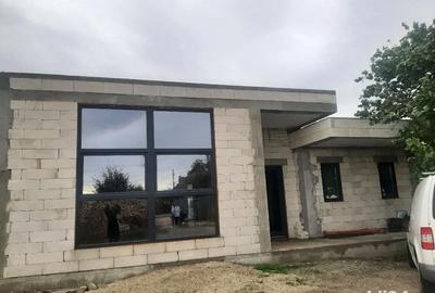 Casă cu Teren 800 Mp în Central - 4