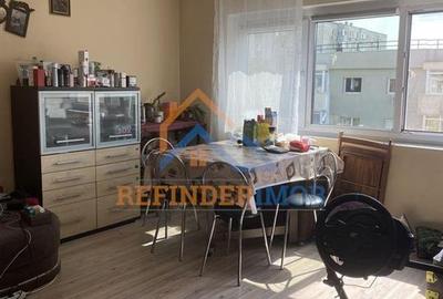 Apartament de vanzare, 3 camere, zona Fizicienilor - 10