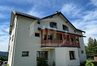 Duplex cu 7 camere în Exterior Vest