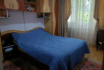 Apartament cu 4 camere decomandat în Berceni - 1