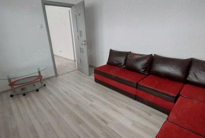 Apartament cu 3 camere semidecomandat în Central - 9