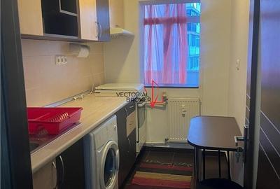 Garsonieră decomandată în Muncii - 1