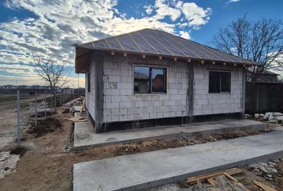 Casă cu 3 camere în Afumați - 7