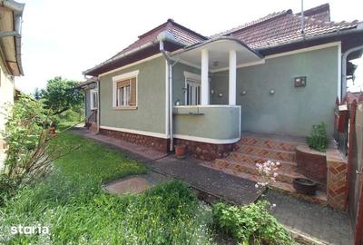 Casă cu 2 camere cu Teren 1058 Mp în Central - 2