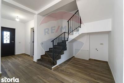 Casă cu 8 camere cu Teren 500 Mp în Hărmanului - 20