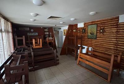 Spațiu comercial, de 72 mp, în Central - 7