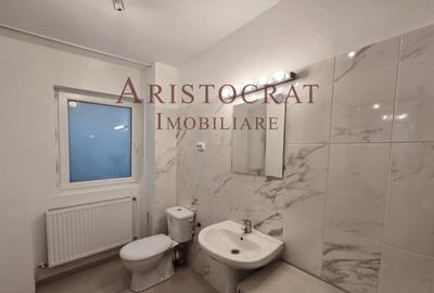 Casă cu 5 camere cu Teren 476 Mp în Ostratu - 2