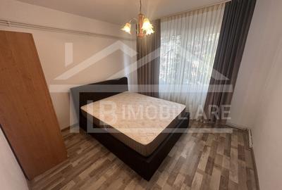Apartament cu 2 camere decomandat în Pandurilor - 3