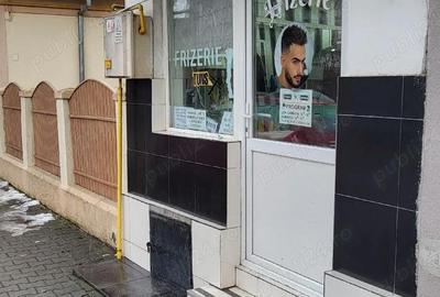 Spațiu comercial, de 150 mp, în Central - 1