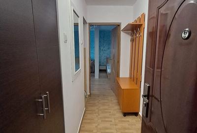 Garsonieră decomandată în 1 Mai - 4