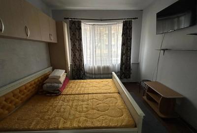 Inchiriez garsoniera 23 m zona AEM 230 - 1