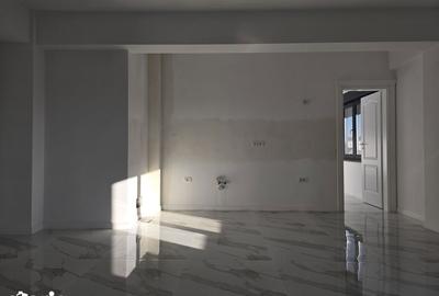 Apartament cu 3 camere în Micro 3 - 18