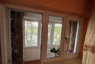 Garsonieră semidecomandată în Rovine - 2