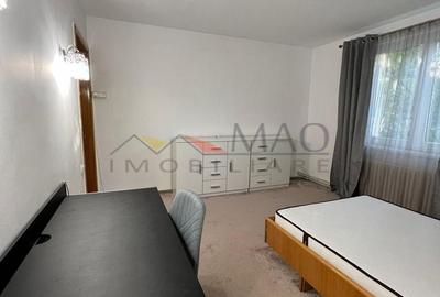Apartament cu 4 camere decomandat în Cornișa - 9