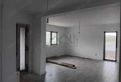 Barnova CASA PARTER su 101mp 4cam 2 bai 450mp teren toate utilitatile la gata - 3