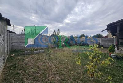 Zona Padurea Verde. In centrul comunei. Dublu front stradal - 14