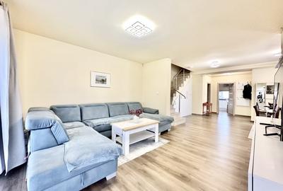 Duplex cu 4 camere cu Canalizare în Moșnița Veche - 2