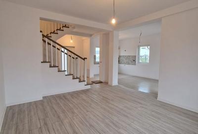 Casă cu 4 camere cu Teren 250 Mp în Bucovăț - 17