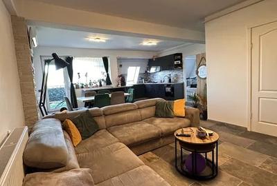 Apartament cu 2 camere semidecomandat, mobilat în Florești - 3