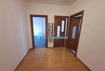 Apartament cu 2 camere decomandat în Obcini - 3