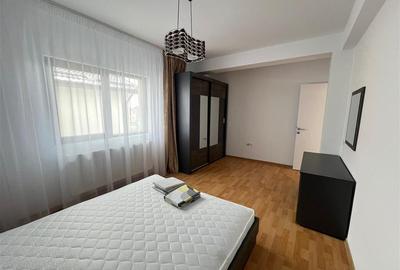 Vila mobilata -4 camere-bulevardul principal- 1 minut STV - 14