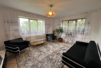 Casa de vanzare, cu 3 camere, 100 mp, zona Odoreului
