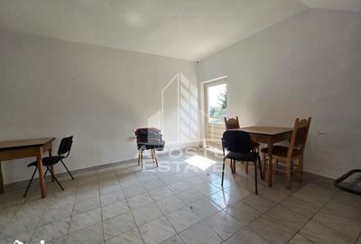 Casă cu 8 camere cu Teren 1140 Mp în Central - 9