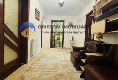 Apartament cu 3 camere decomandat în Calea Romanului