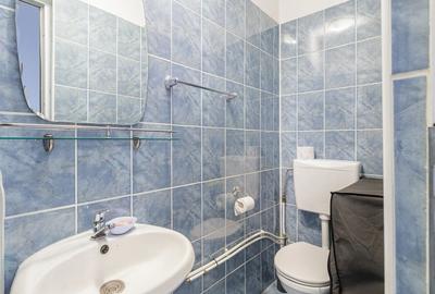 Apartament cu 3 camere decomandat în Rahova - 1