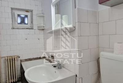 Apartament cu 4 camere semidecomandat, mobilat în Dacia - 2