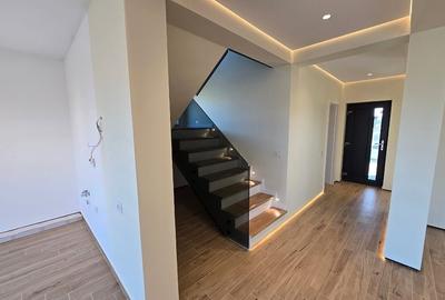 Casă individuală cu 4 camere cu Teren 600 Mp în Colonia Bod - 3