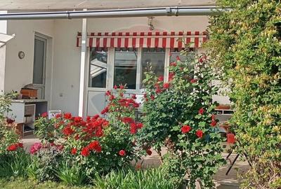 Casă / Vilă cu 8 camere de vânzare în zona Central - 5