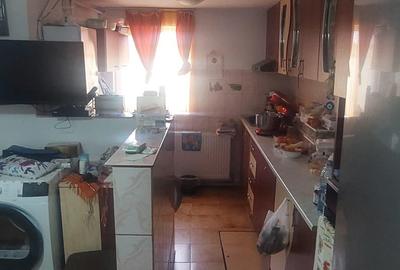 Casă individuală cu 7 camere cu Teren 660 Mp în Palazu Mare - 14