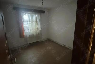 Vand apartament 2 camere Zona Kaufland Fartec - 3