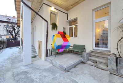 Casa de vânzare zona Centrală - 225 mp - 3