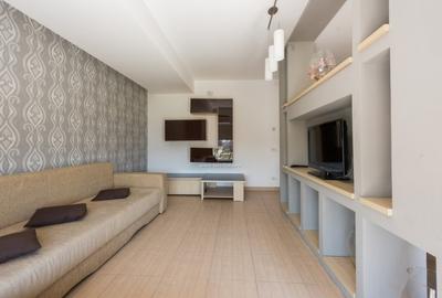 Inchiriere Apartament 2 camere spatios pe malul marii - 8