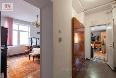 Apartament cu 3 camere semidecomandat în Parcul Carol - 7