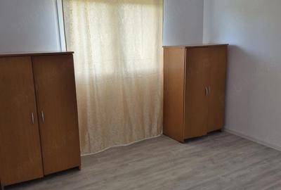 Casă cu Teren 1800 Mp în Brădești - 10