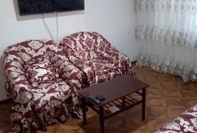 Apartament 3 camere – Micro 40, Galați | Parter | Centrală nouă | Izolat exterio - 1