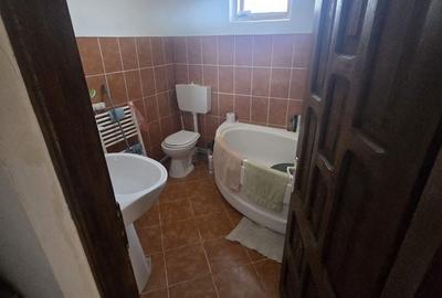 Casă cu 4 camere în Central - 7