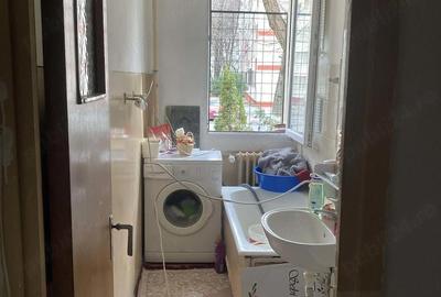 Garsonieră decomandată în Brâncoveanu