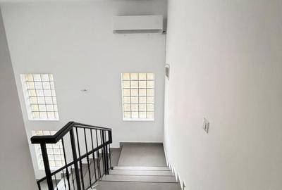 Casă cu 5 camere cu Teren 500 Mp în Central